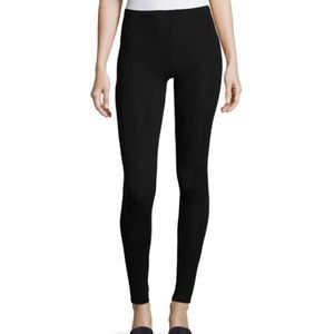 NWT Saks Fifth Avenue x Majesticfilatures Soft Touch Pocket Black Leggings XS